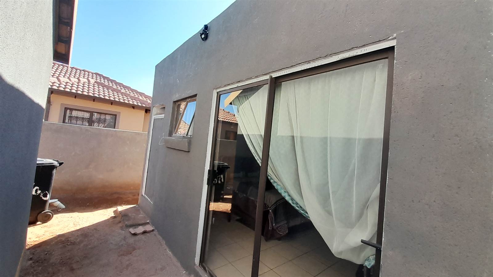 2 Bed House in Benoni CBD photo number 2