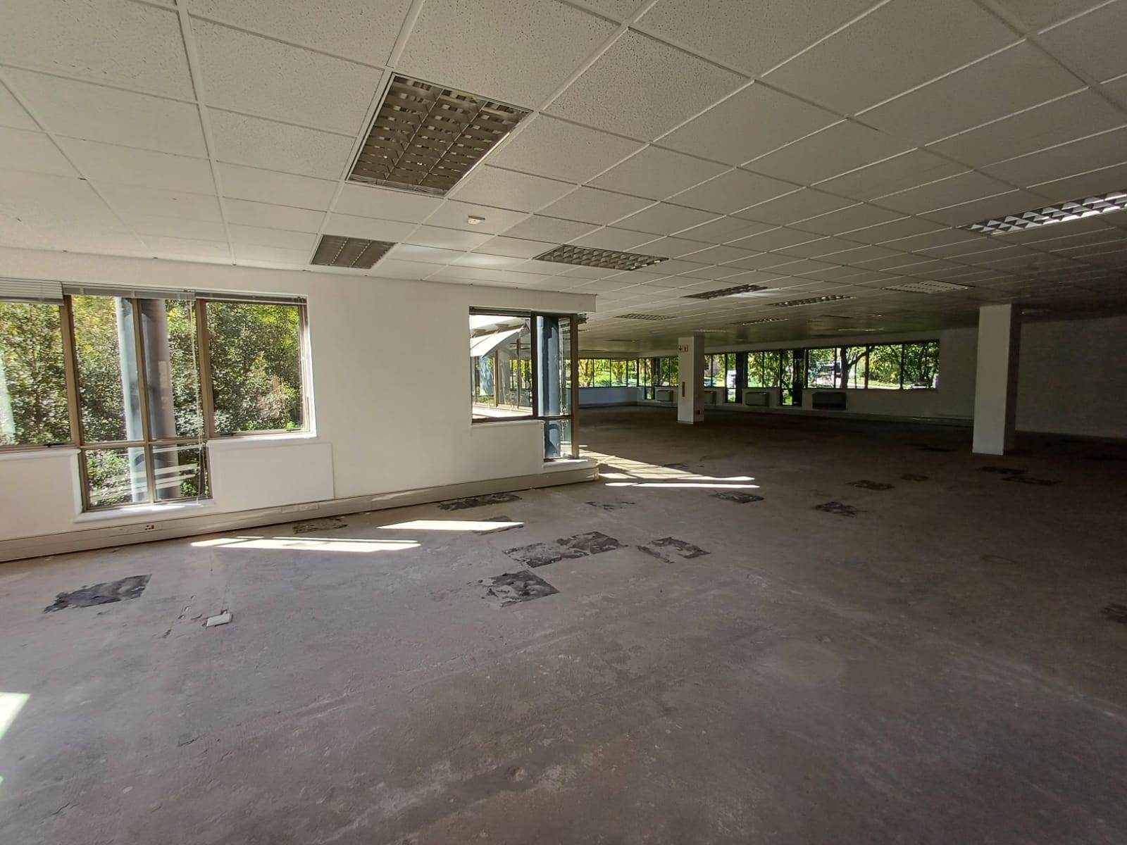 601.9  m² Commercial space in Woodmead photo number 7