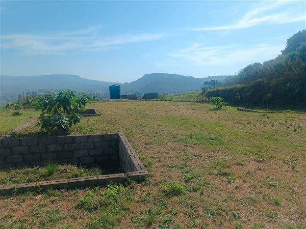 3 500 m² Land