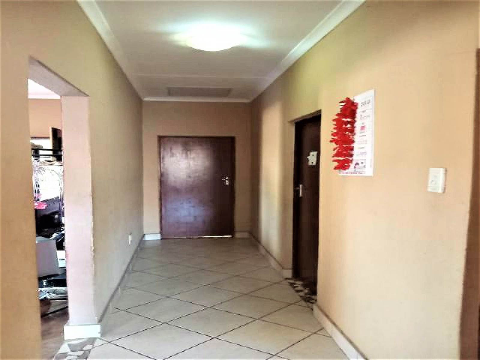 3 Bed House in Pretoria North photo number 12