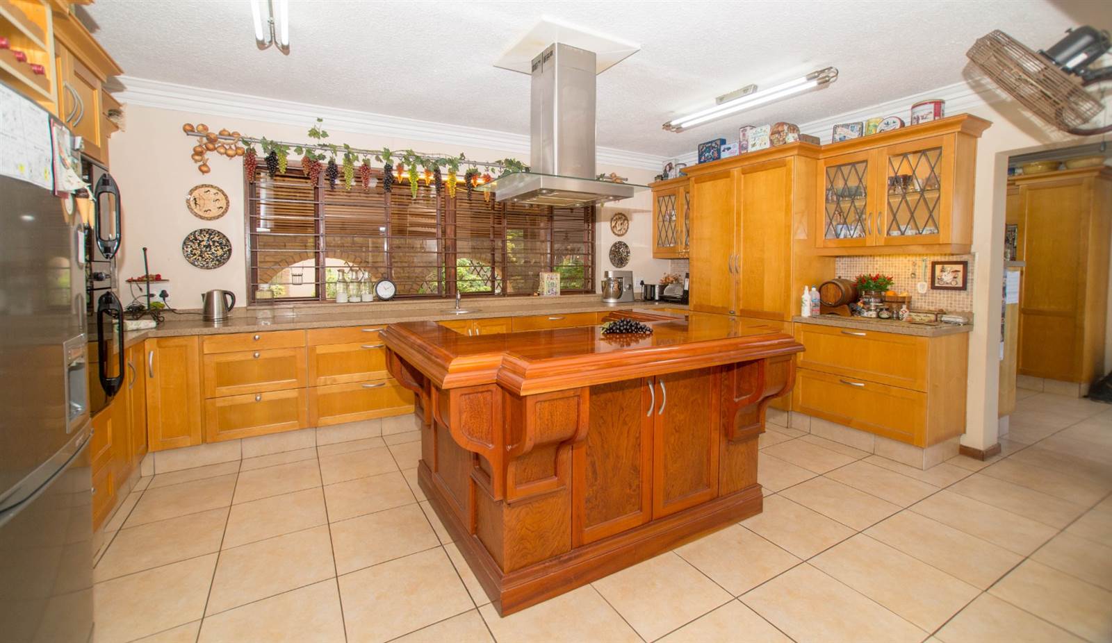 4 Bed House in La Lucia photo number 8