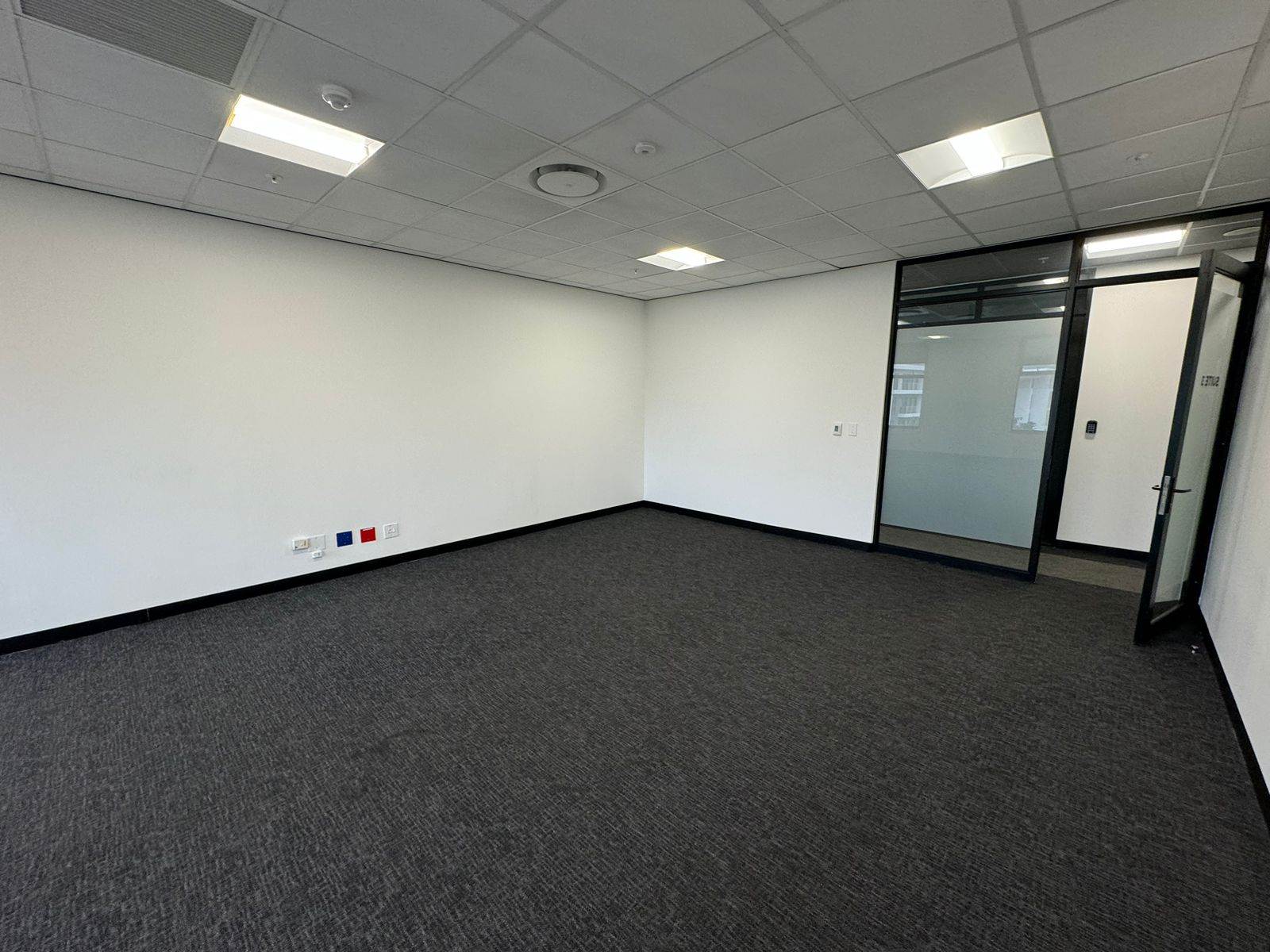 72  m² Commercial space in Sandown photo number 25