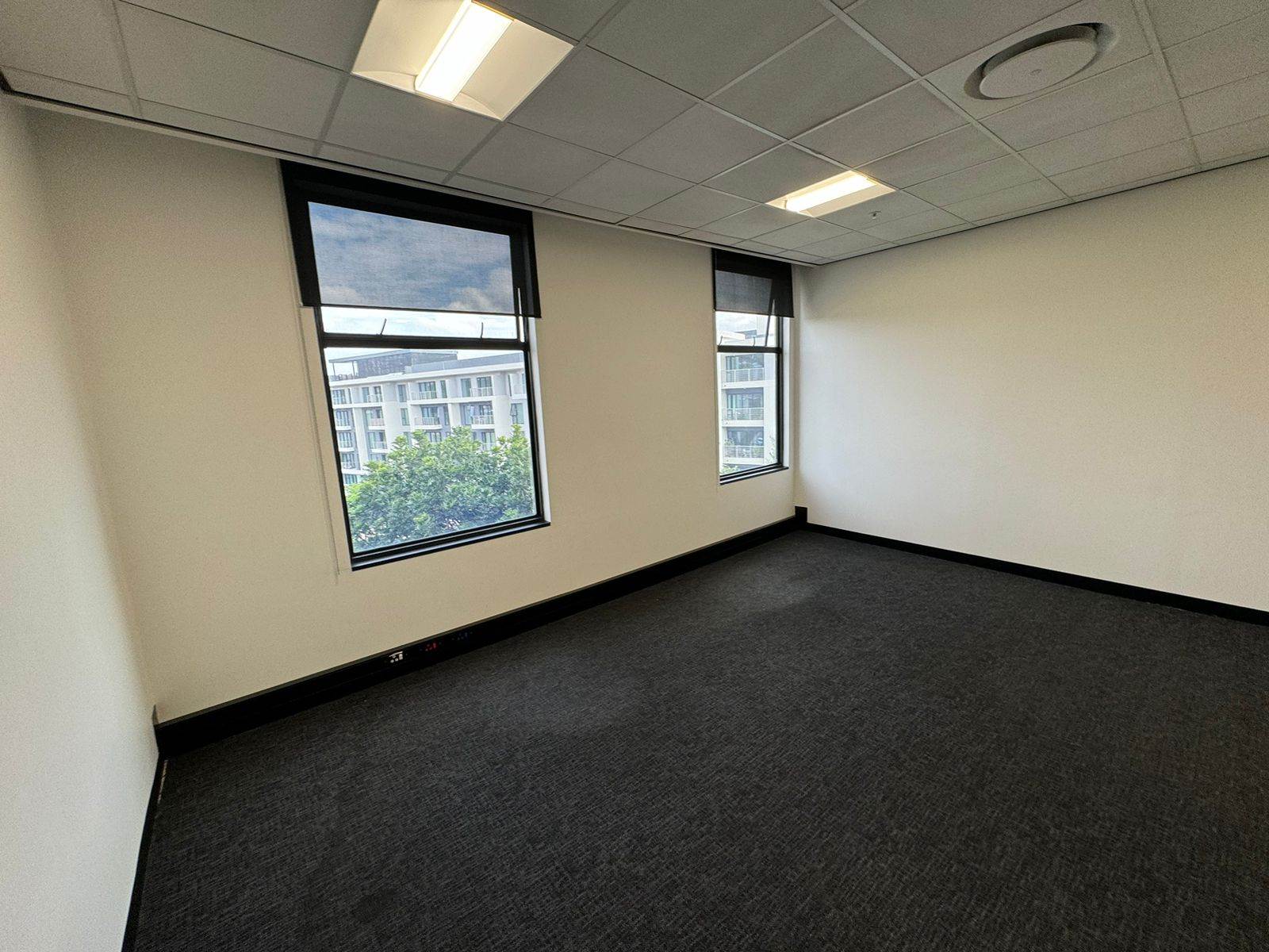 72  m² Commercial space in Sandown photo number 29