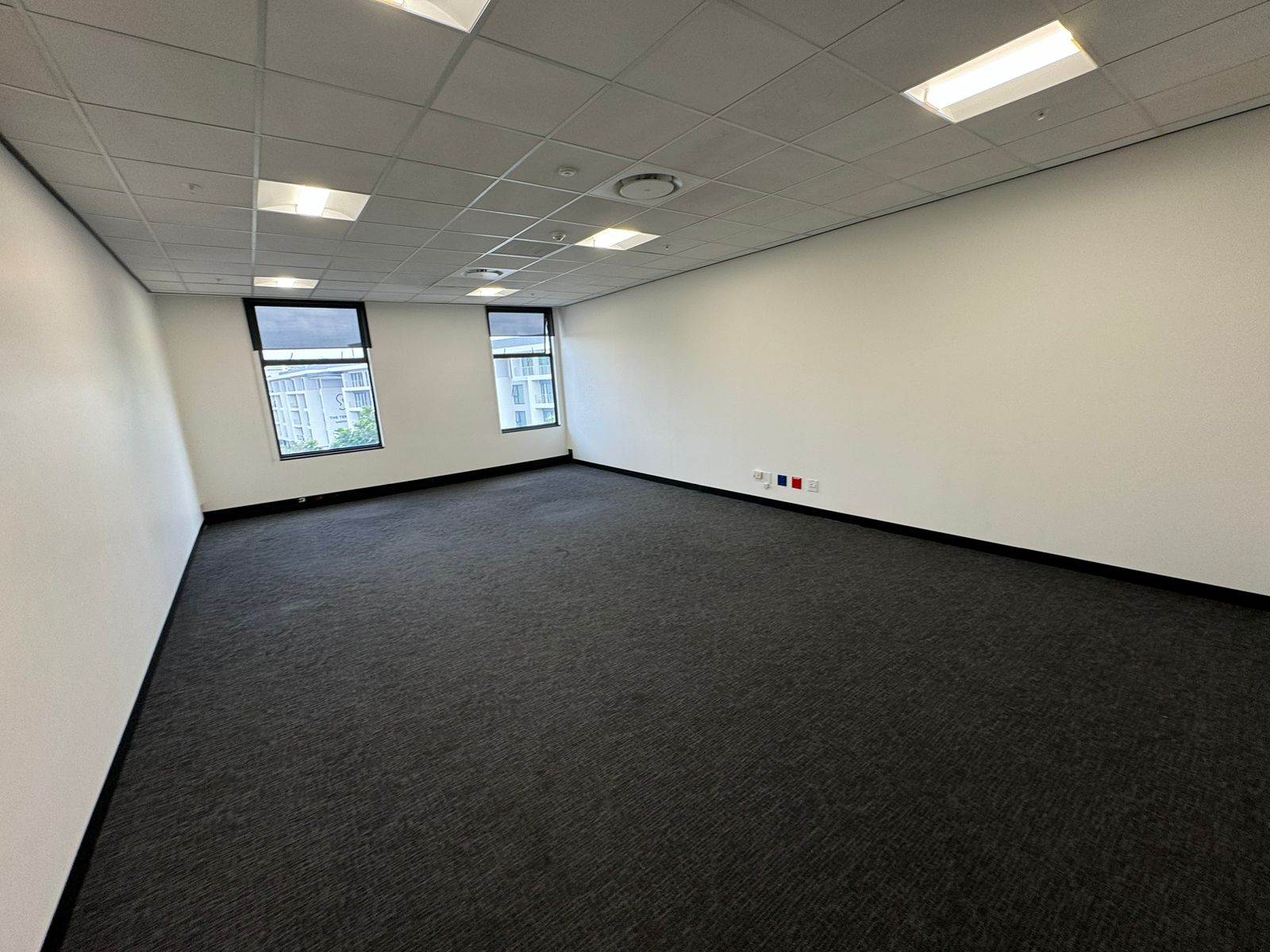 72  m² Commercial space in Sandown photo number 11