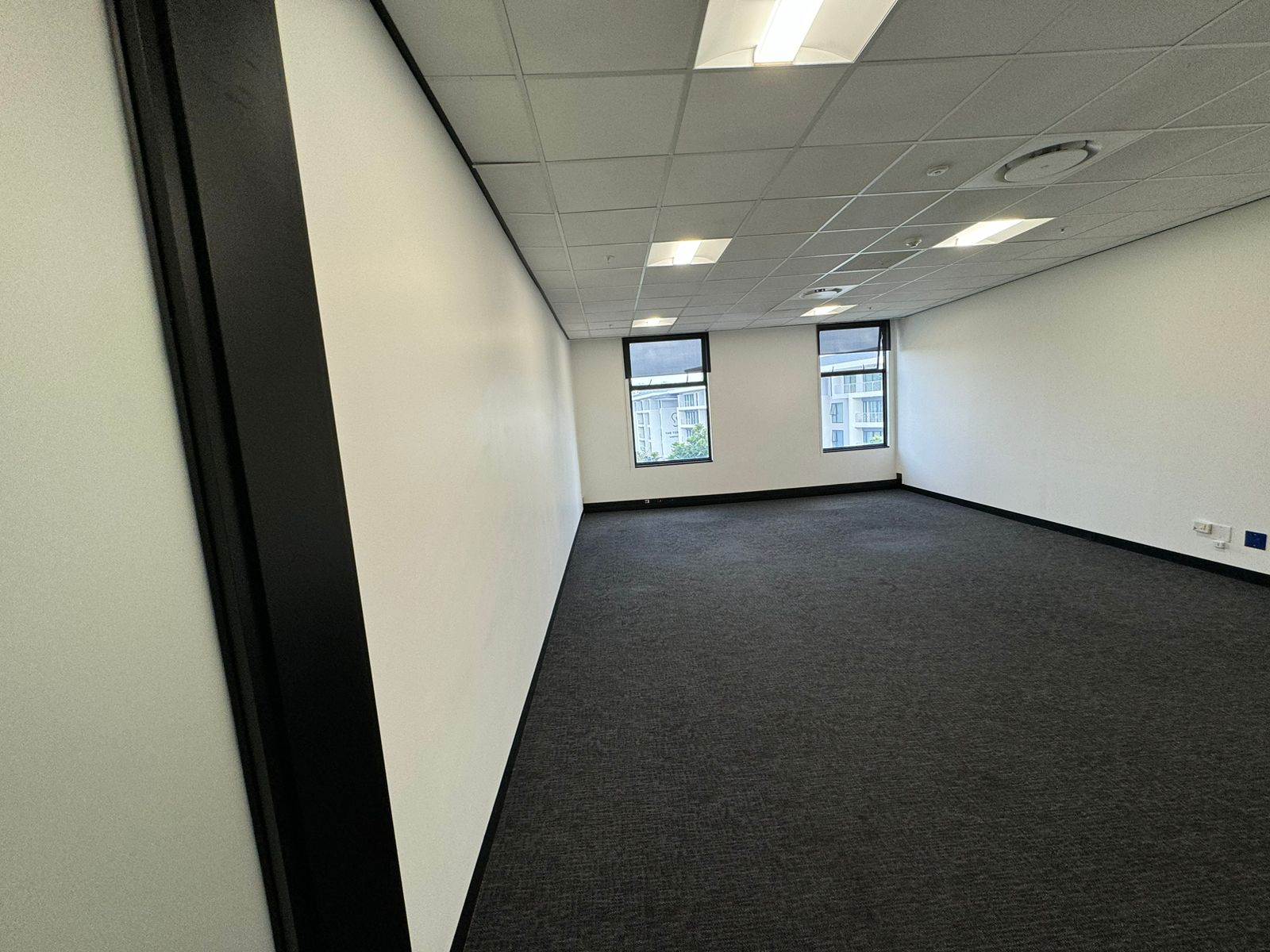 72  m² Commercial space in Sandown photo number 8