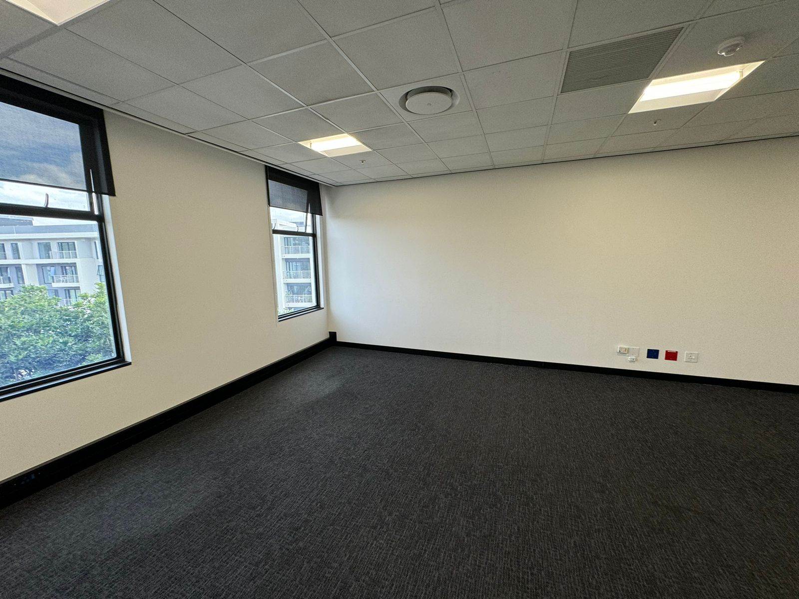 72  m² Commercial space in Sandown photo number 28