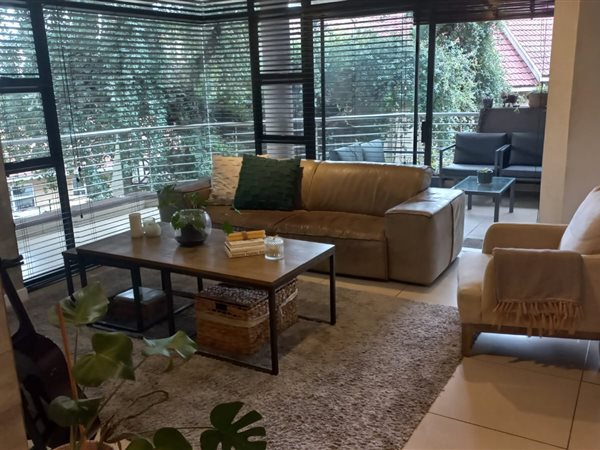 2 Bedroom Simplex 2 Bedroom Simplex