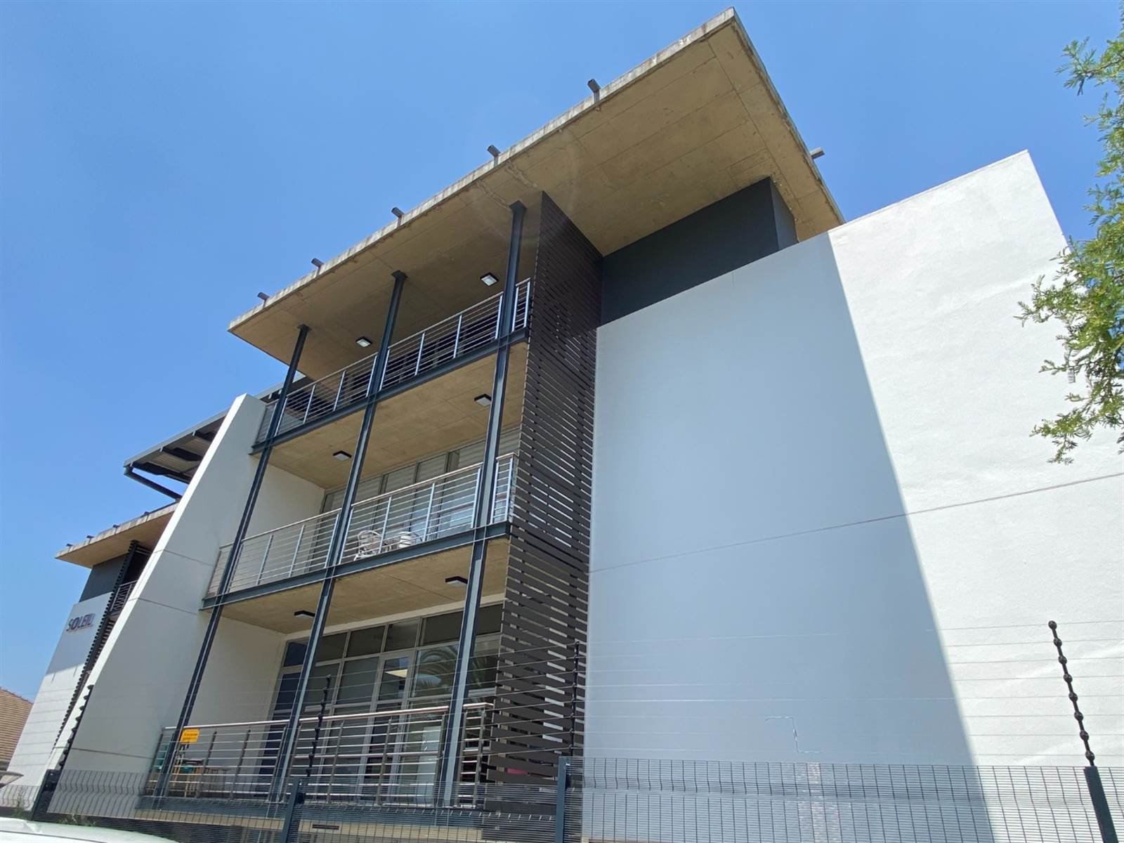 233  m² Commercial space in Bryanston photo number 18