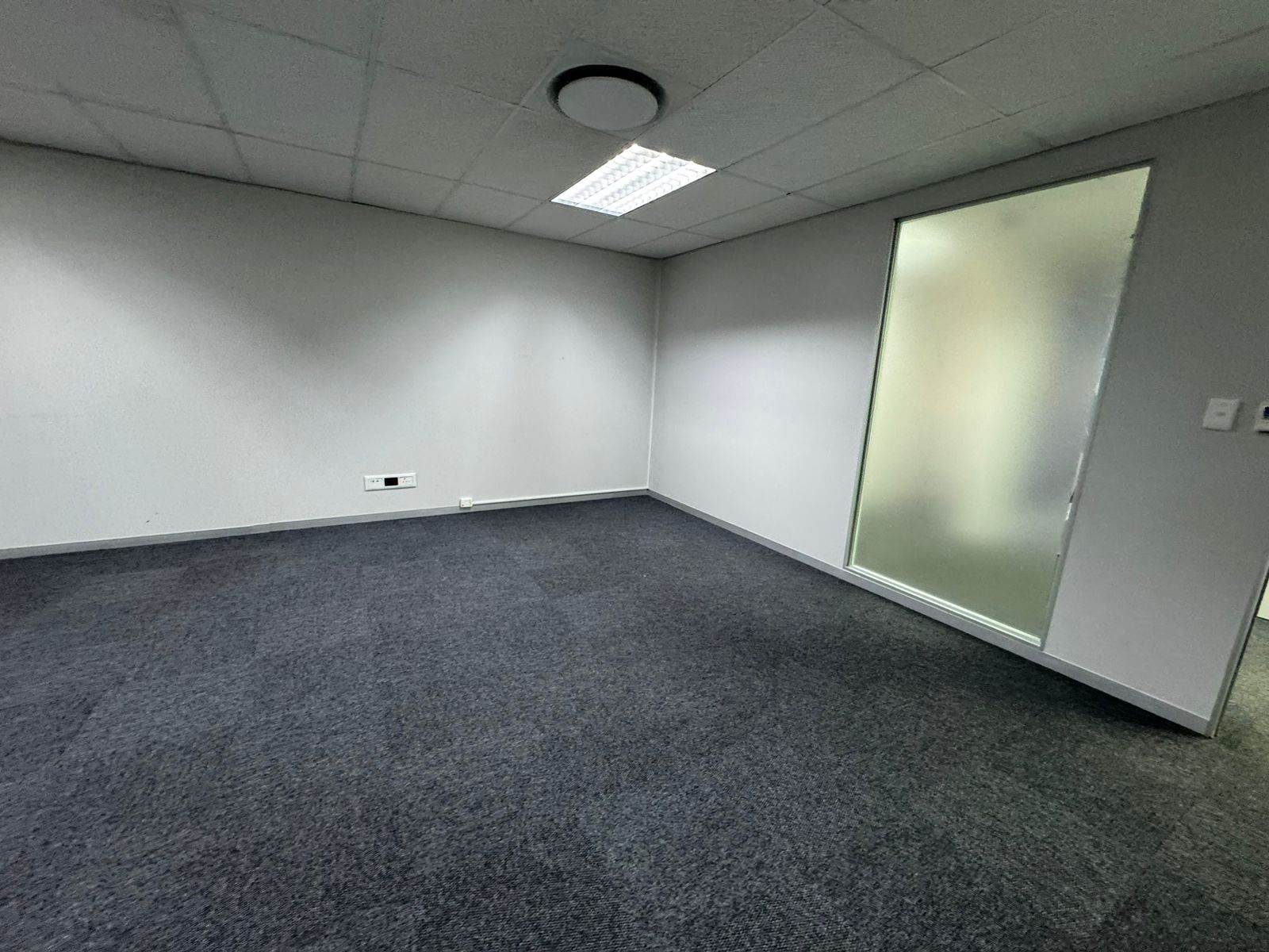 70  m² Commercial space in Sandown photo number 24