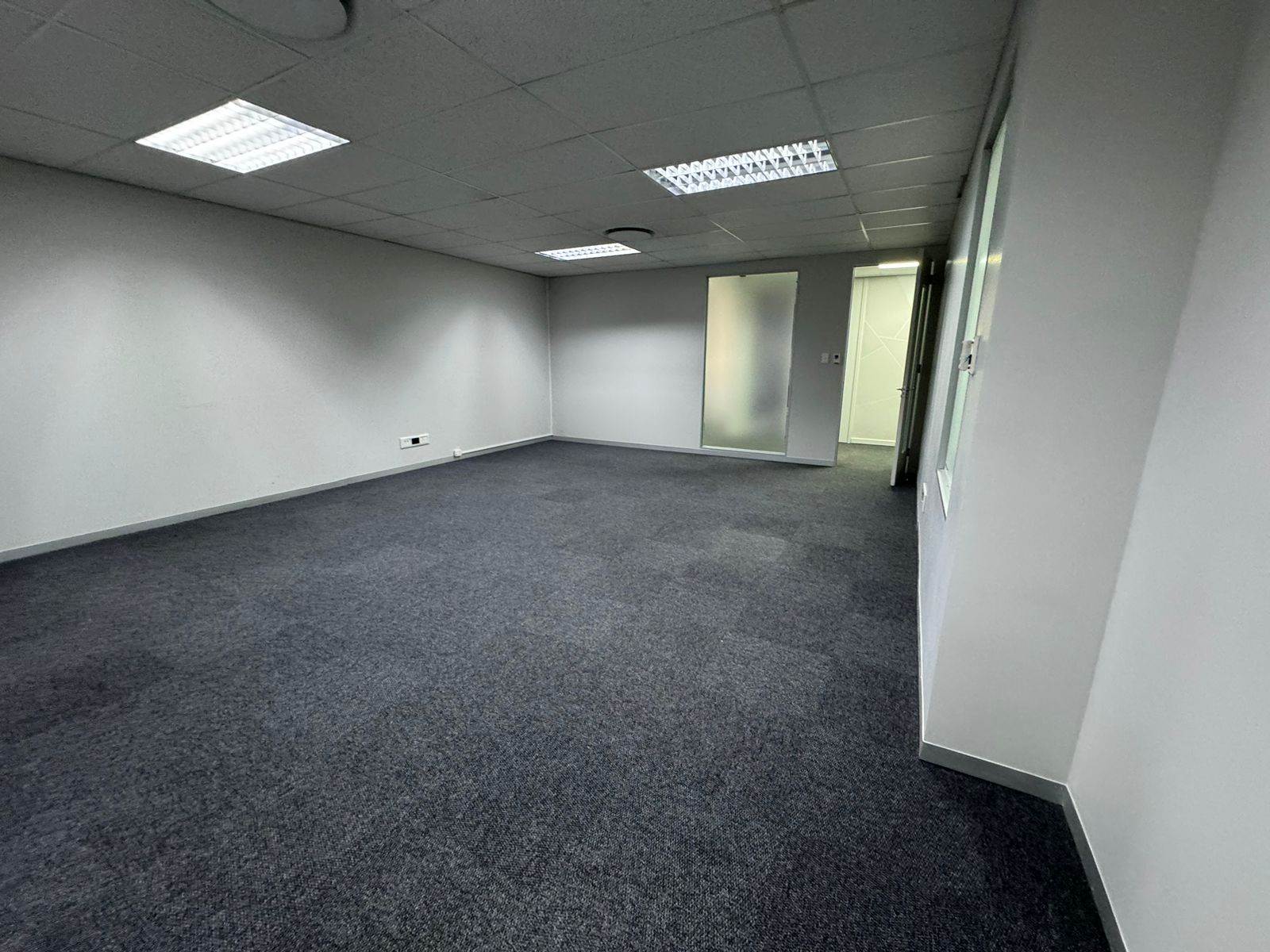 70  m² Commercial space in Sandown photo number 17