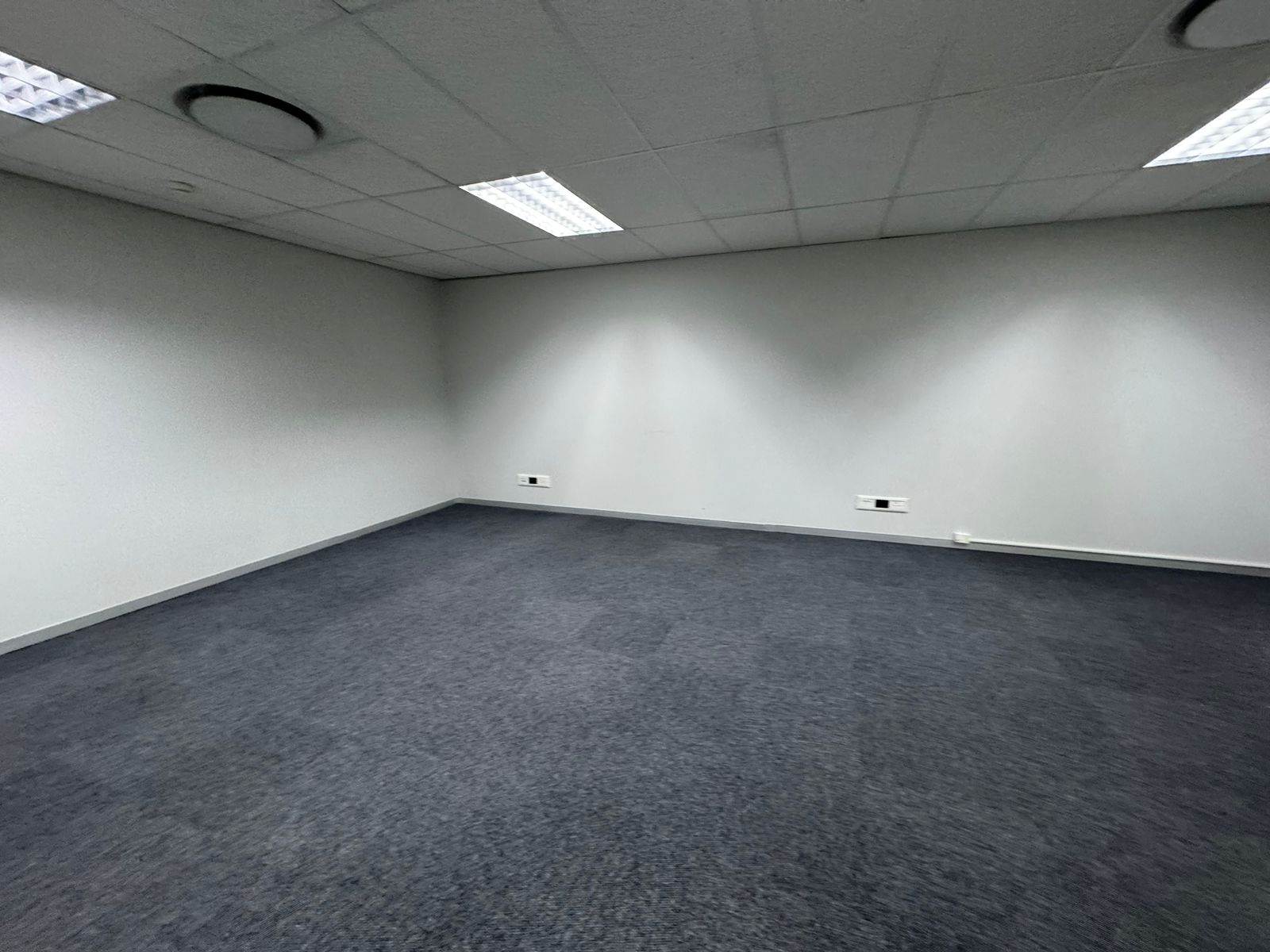 70  m² Commercial space in Sandown photo number 16