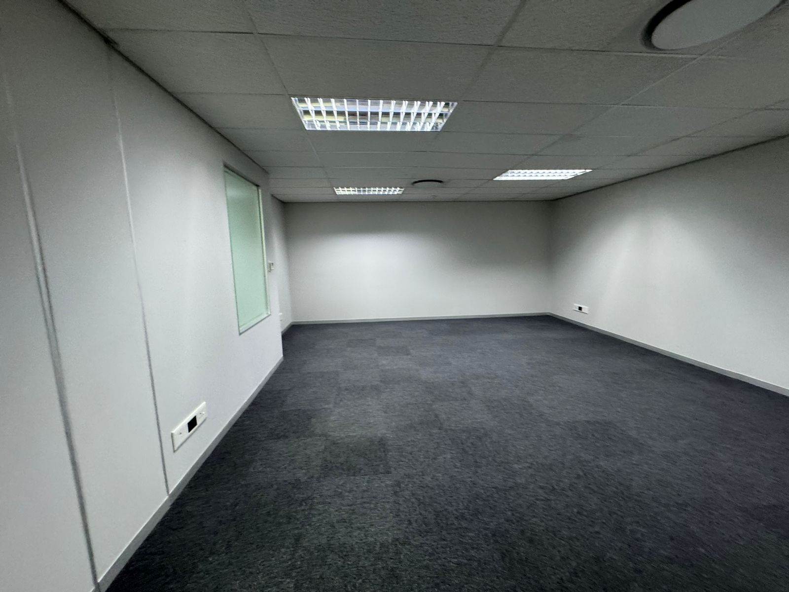70  m² Commercial space in Sandown photo number 8