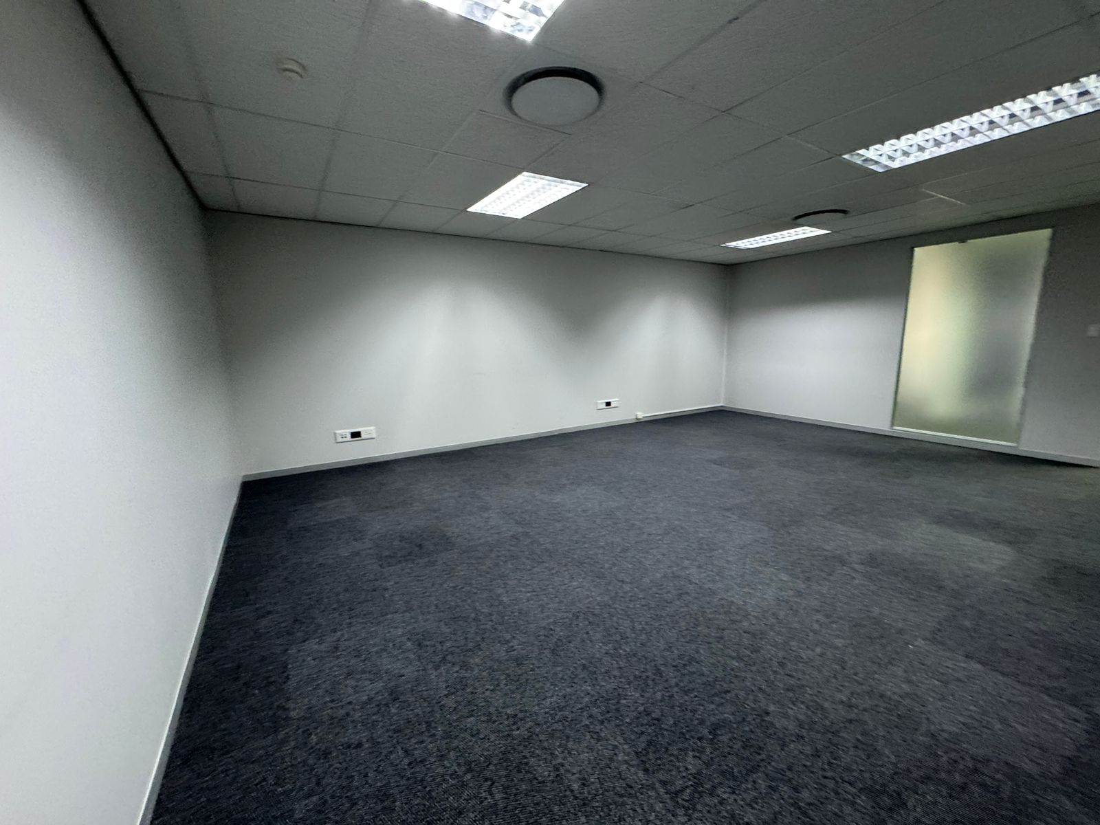 70  m² Commercial space in Sandown photo number 13
