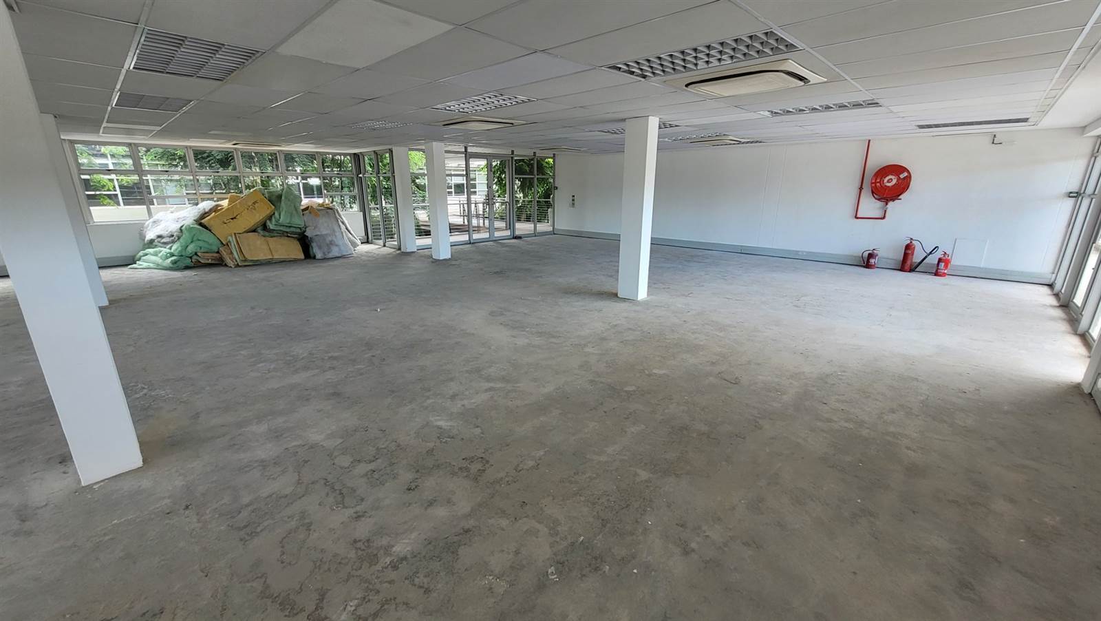 251  m² Office Space in Lynnwood Manor photo number 8