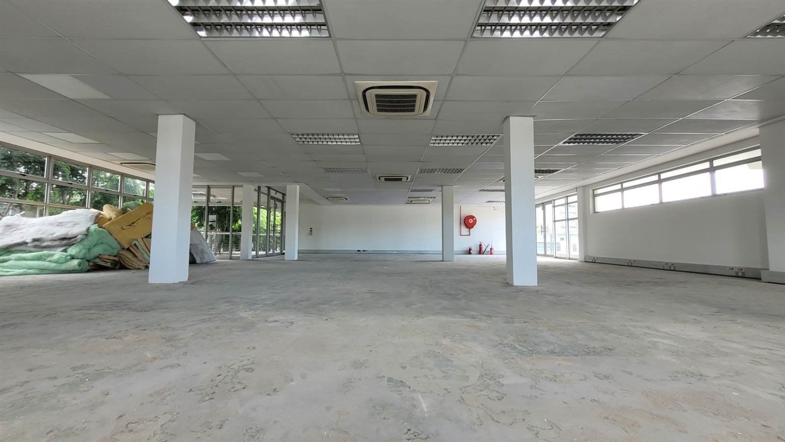 251  m² Office Space in Lynnwood Manor photo number 9