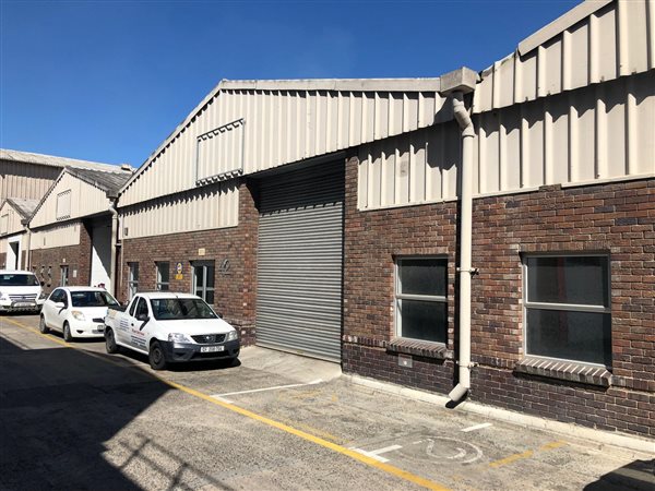 539  m² Industrial space