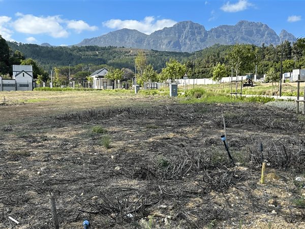 165 m² Land 165 m² Land