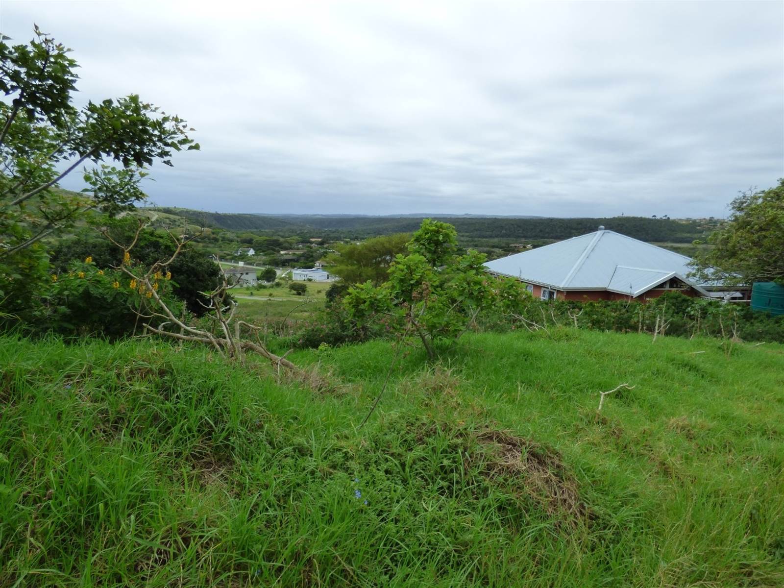 1106 m² Land available in Port Alfred photo number 4