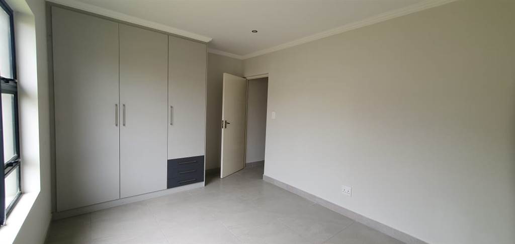 3 Bed Townhouse in Delmas photo number 13