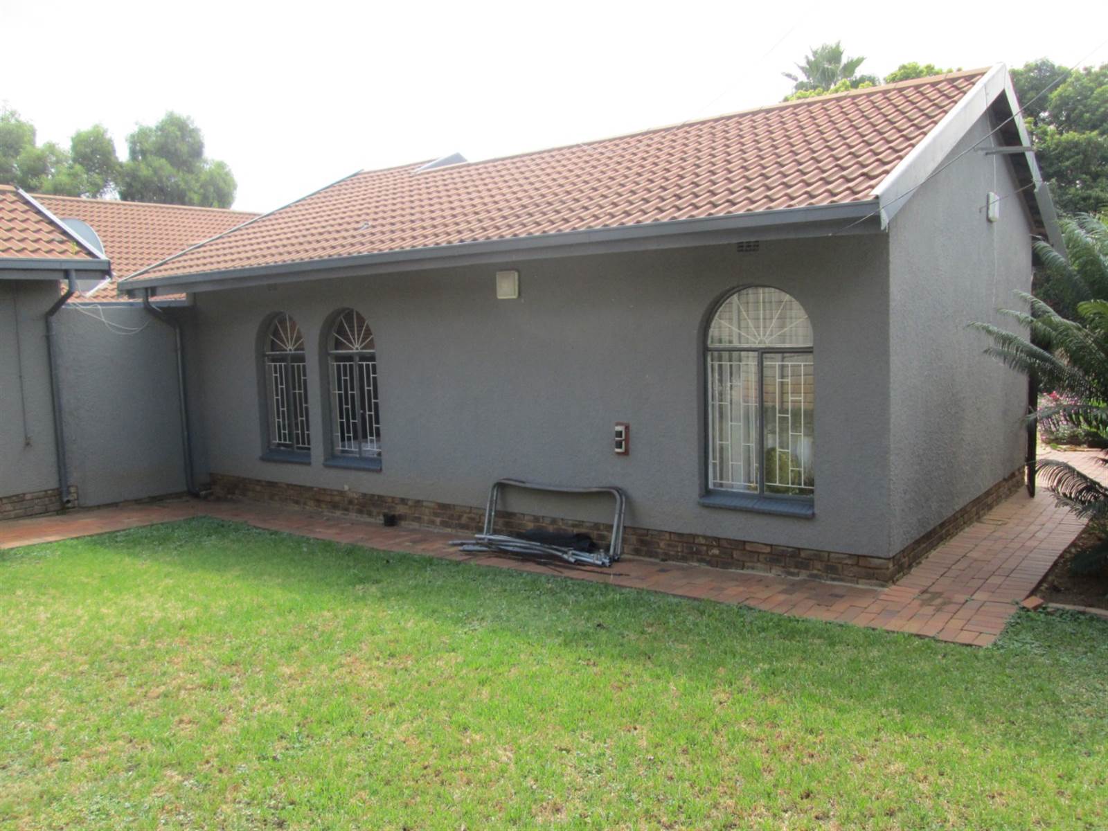 4 Bed House in Glenvista photo number 13