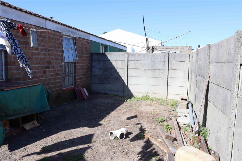 3 Bed House in Nyanga photo number 11