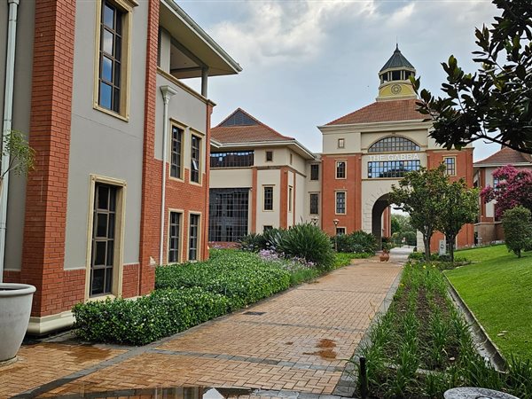 23  m² Office Space in Bryanston