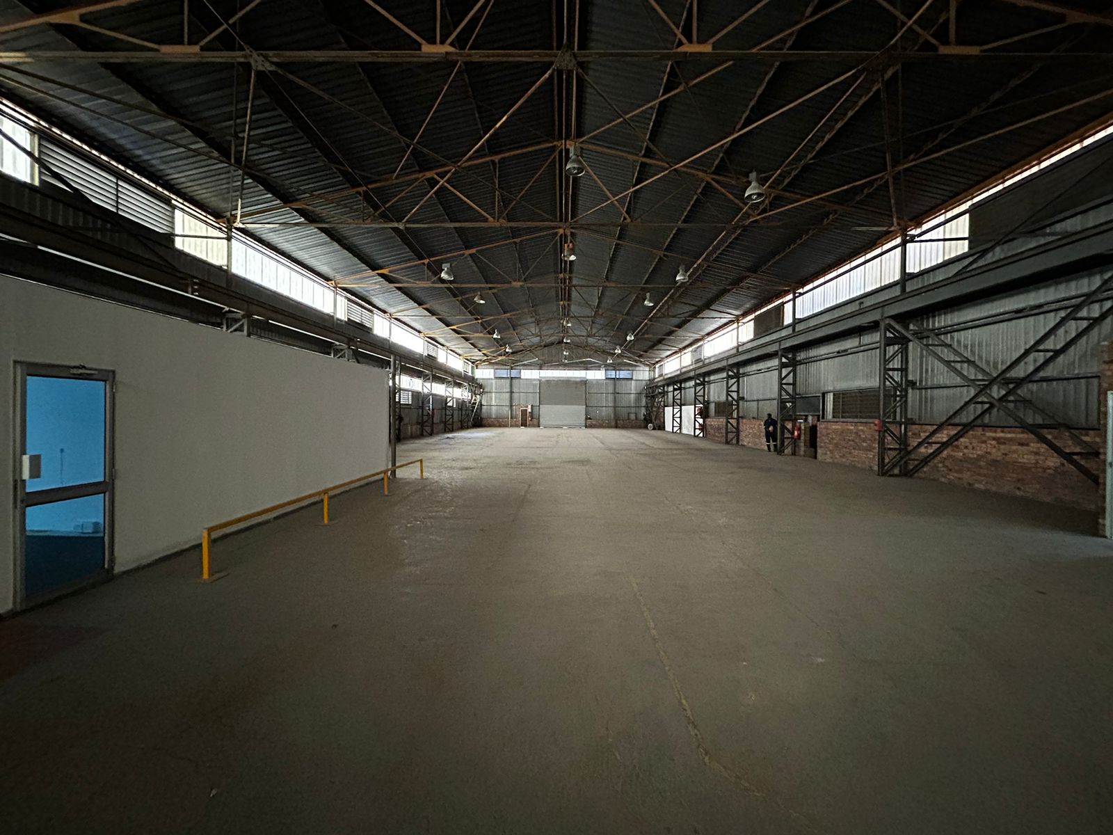 1150  m² Industrial space in Wynberg photo number 10