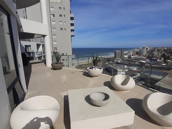 4 Bed Apartment in Waves Edge