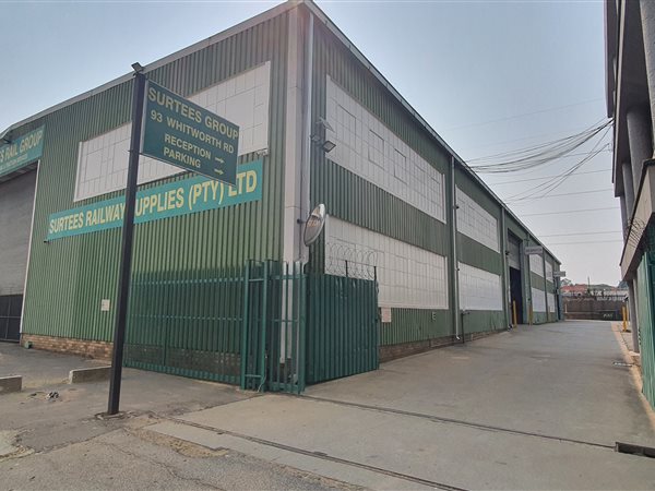 1 750  m² Industrial space