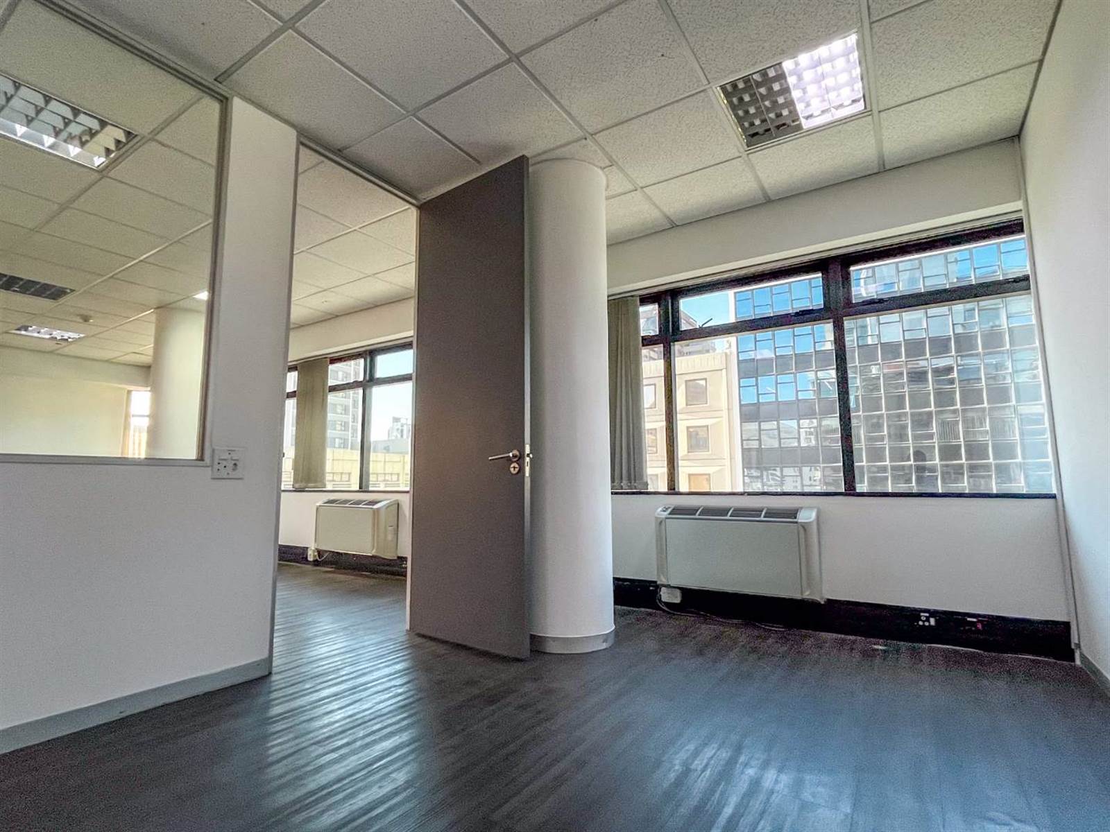518  m² Office Space in Cape Town City Centre photo number 20