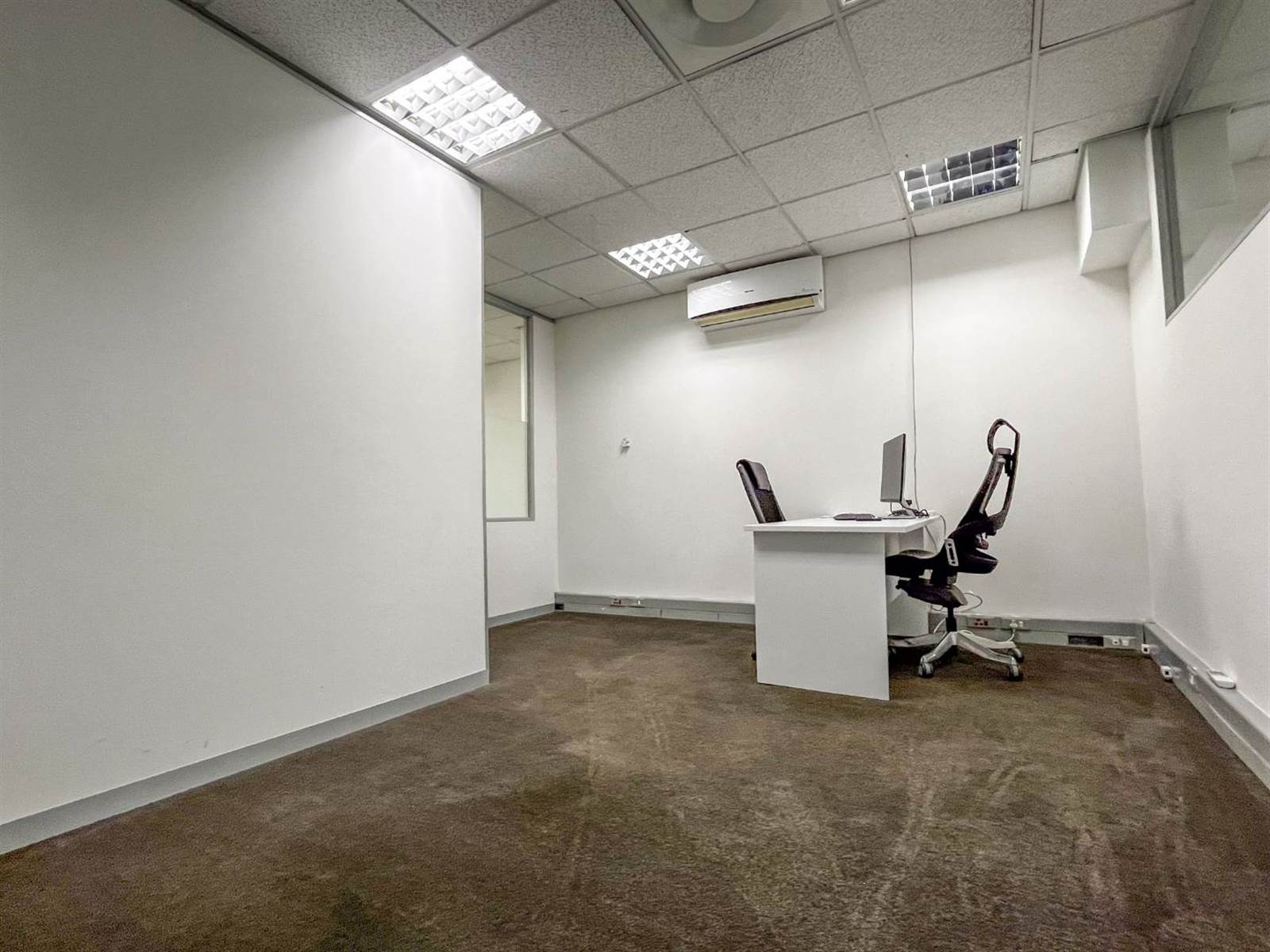 518  m² Office Space in Cape Town City Centre photo number 8