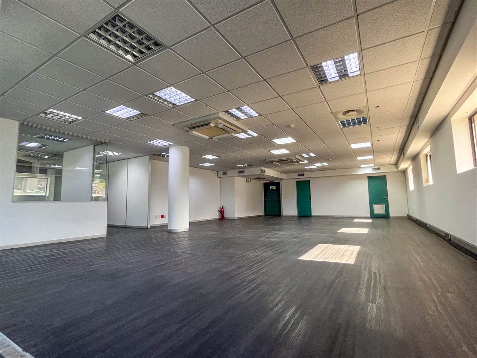 518  m² Office Space in Cape Town City Centre photo number 18
