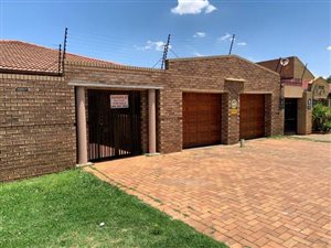 3 Bed House in Homestead Park