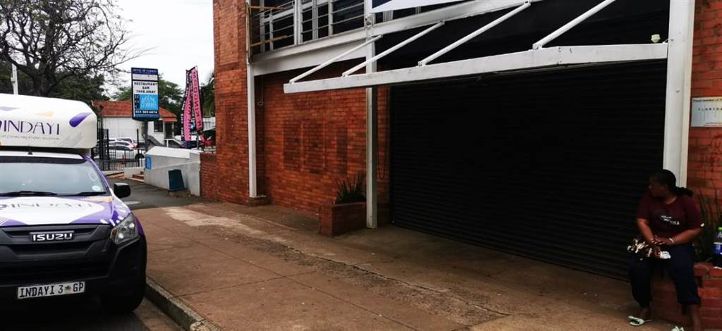 712  m² Retail Space in Morningside photo number 2