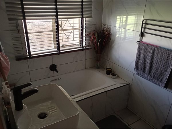 3 Bedroom House 3 Bedroom House