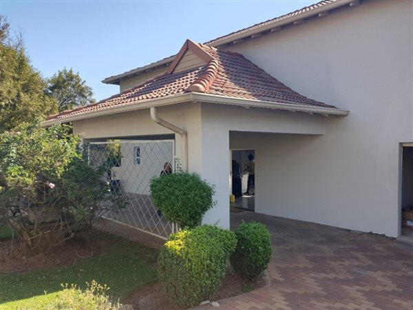 4 Bed House in Thorn Valley Estate