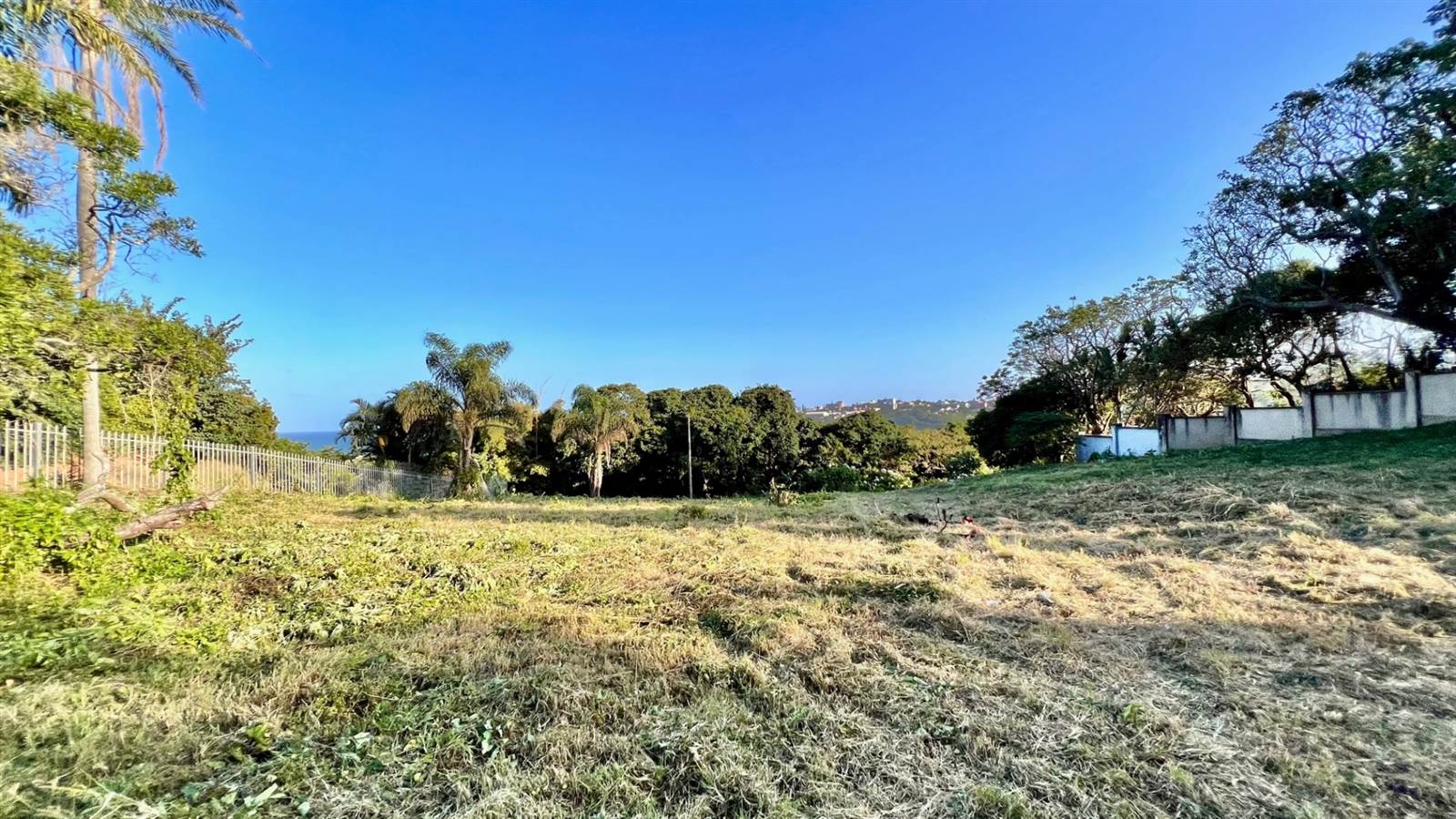 4047 m² Land available in Umtentweni photo number 8