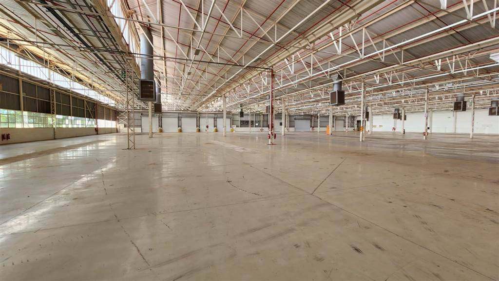 54000  m² Industrial space in Rosslyn photo number 9