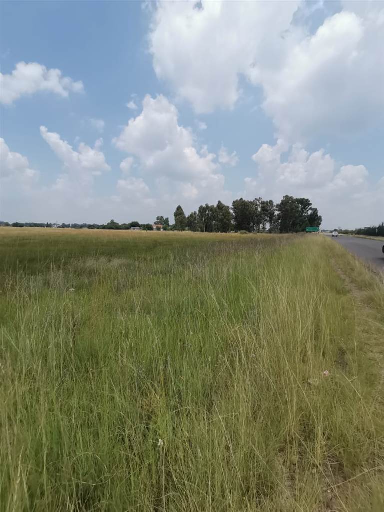 4.9 ha Land available in Vaalview photo number 18
