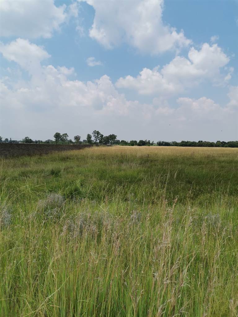 4.9 ha Land available in Vaalview photo number 17