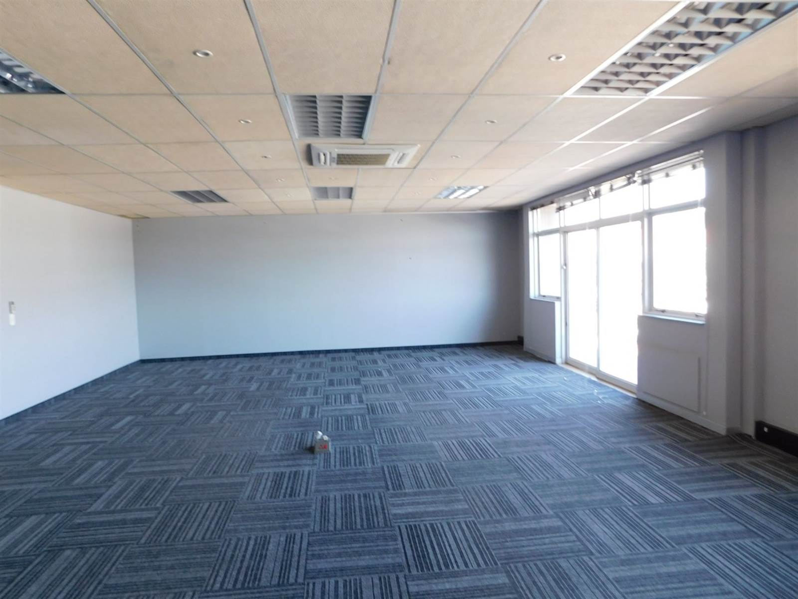 950  m² Commercial space in Ferndale photo number 11