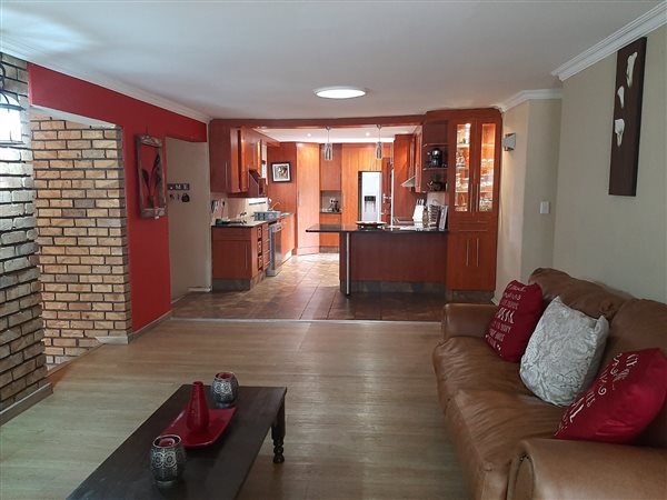 4 Bed House in Wilro Park