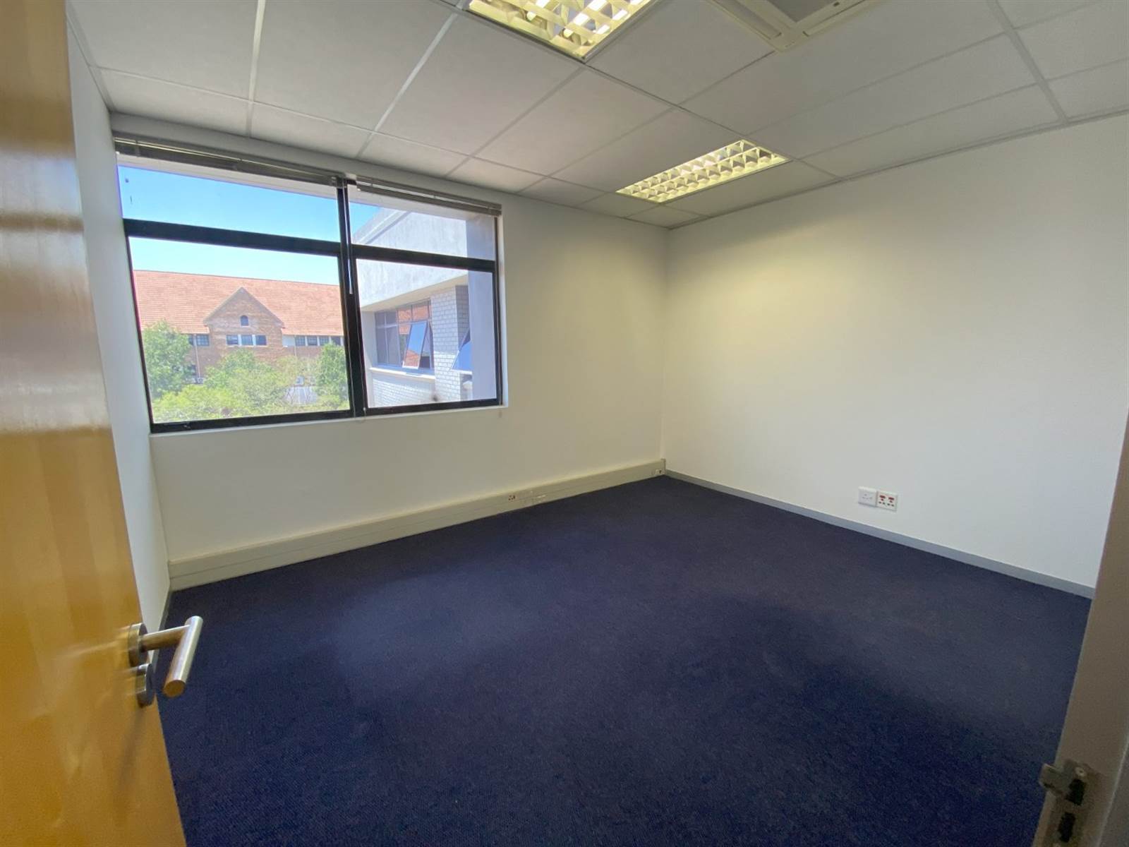 269  m² Commercial space in Sunninghill photo number 11