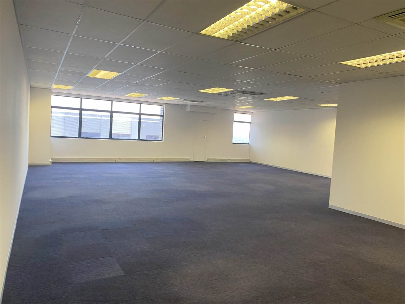 269  m² Commercial space in Sunninghill photo number 4