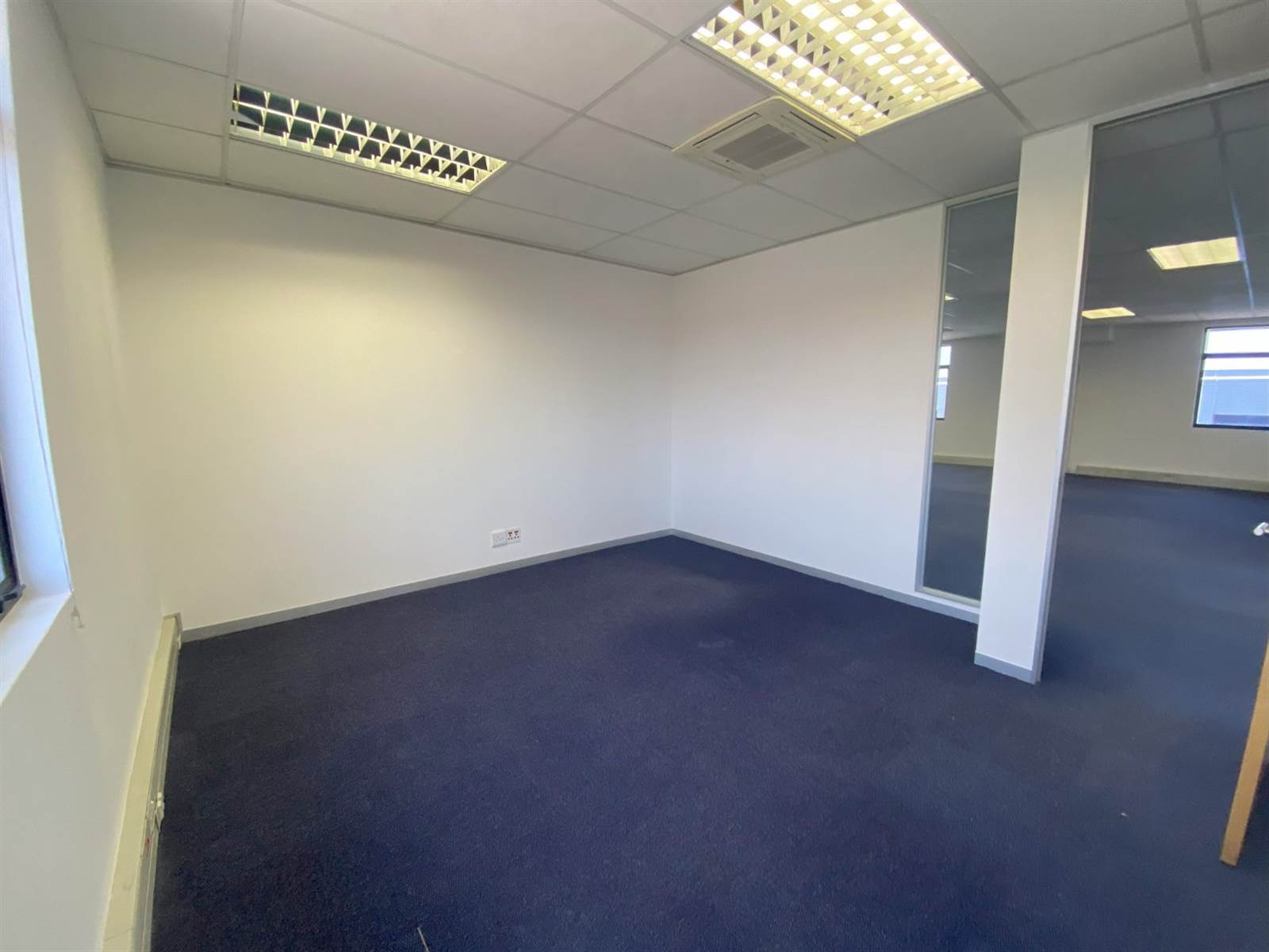 269  m² Commercial space in Sunninghill photo number 12
