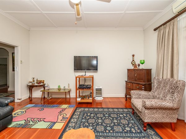 3 Bedroom House 3 Bedroom House