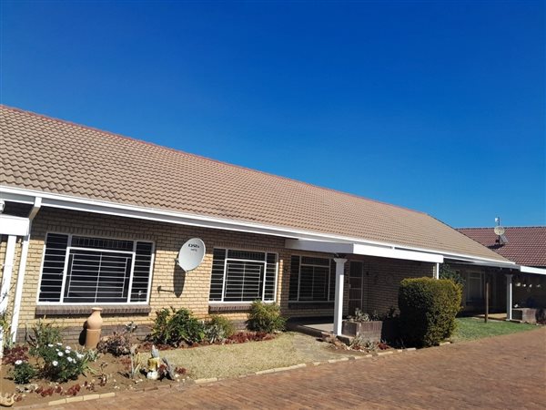 2 Bedroom Townhouse