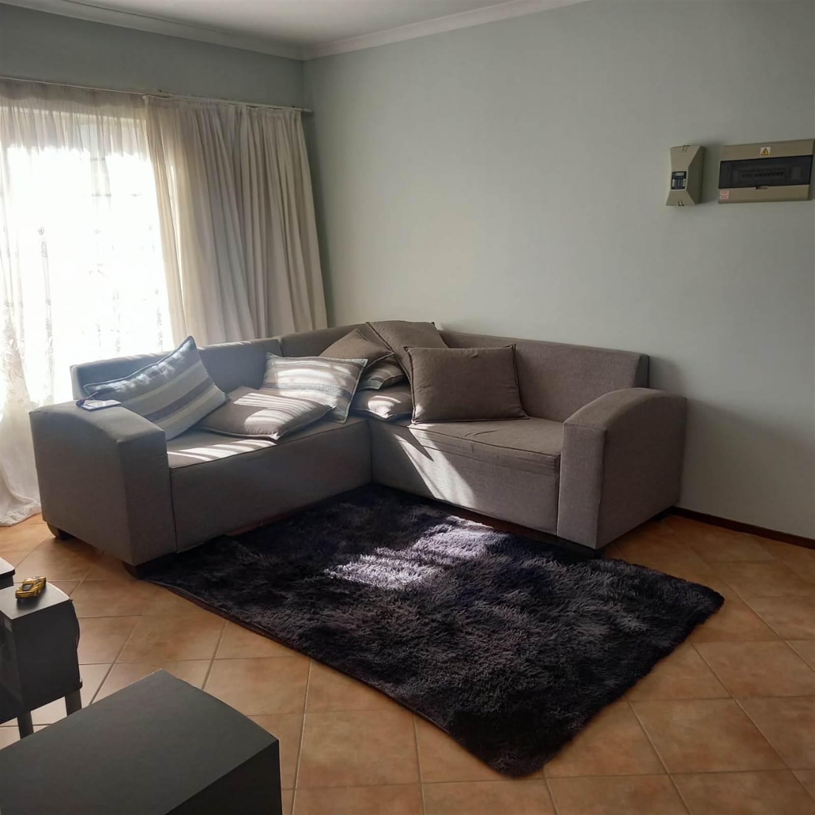 2 Bed Apartment in Chloorkop photo number 3