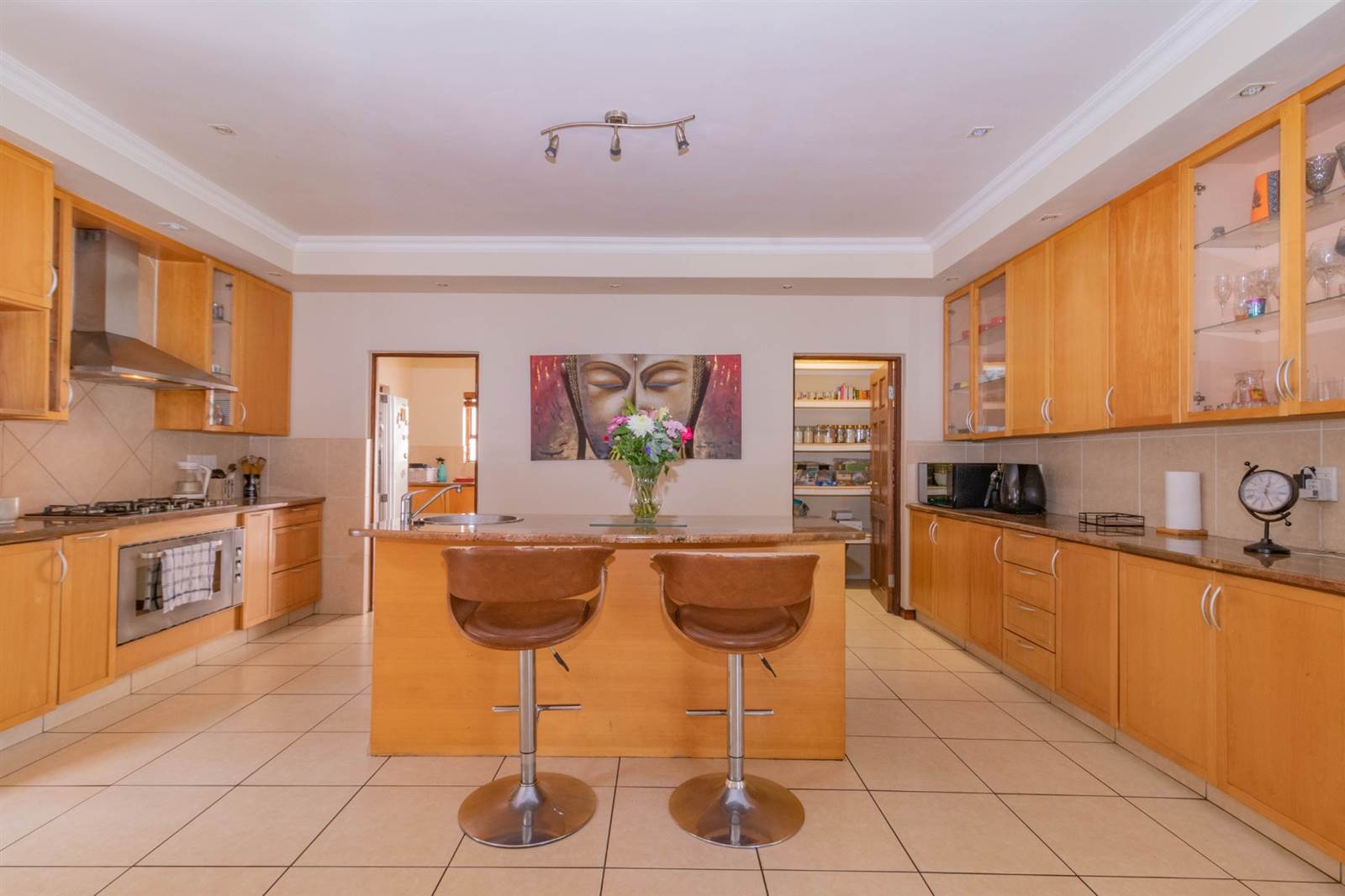 3 Bed Cluster in Lonehill photo number 4