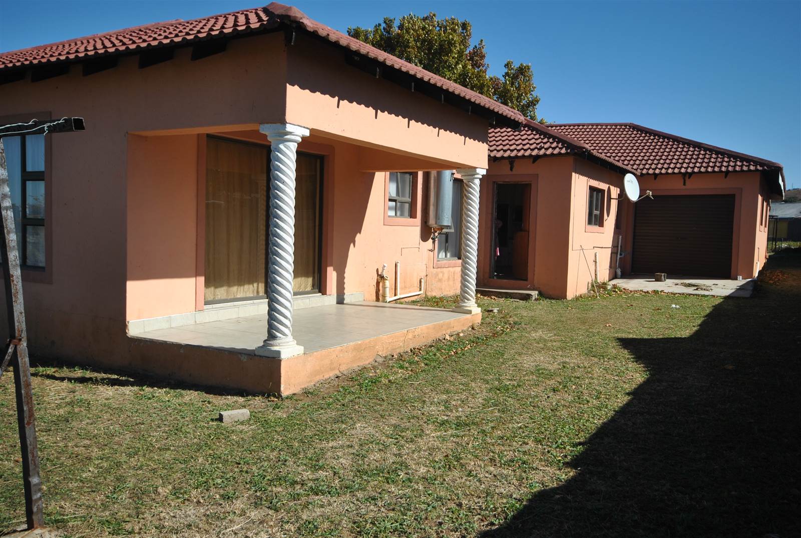 4 Bed House in Amajuba Park photo number 2